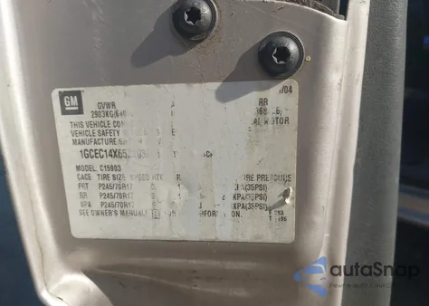 2005 Chevrolet Silverado 1500 z USA, uszkodzony, nr VIN 1GCEC14X65Z203004